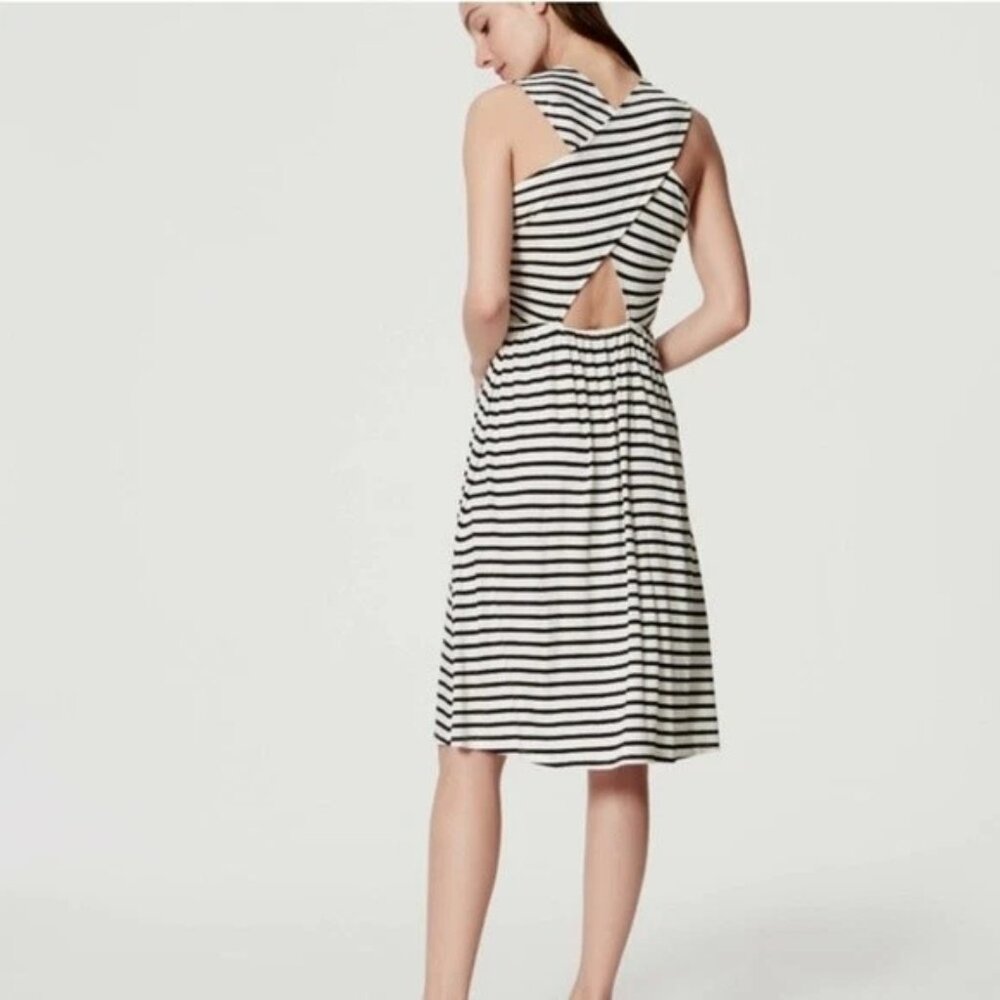 LOFT Black White Striped Sleeveless Dress Open Back Elastic Waist Women’s Large